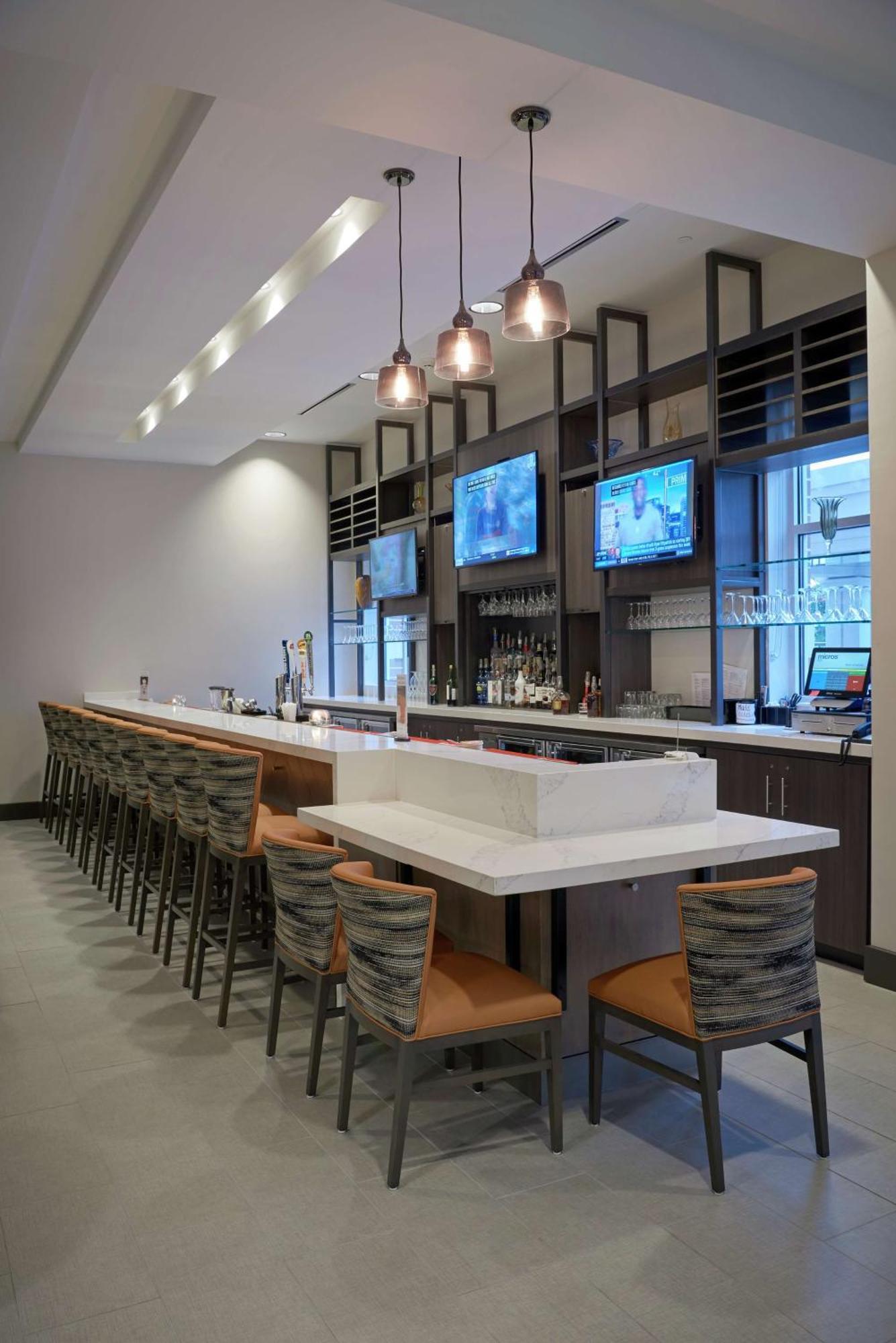 Hilton Garden Inn Corning Downtown Luaran gambar